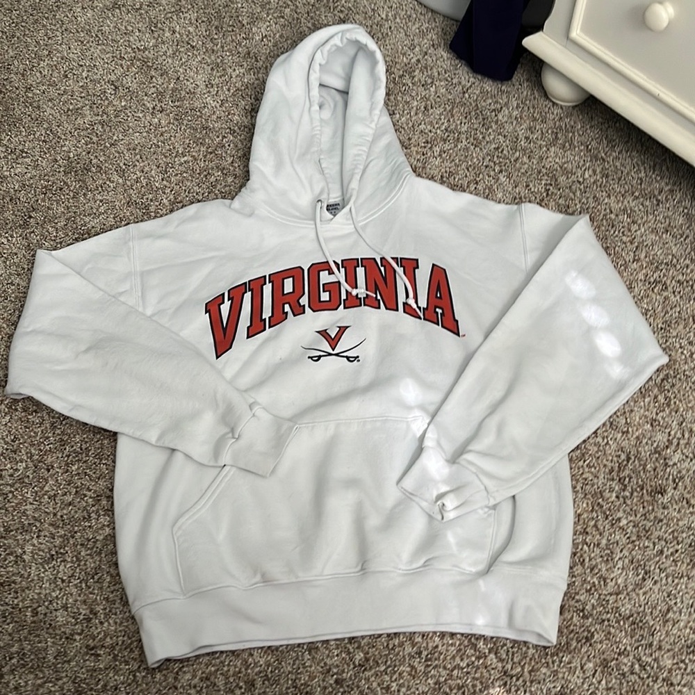 jerzees UVA | white sweatshirt